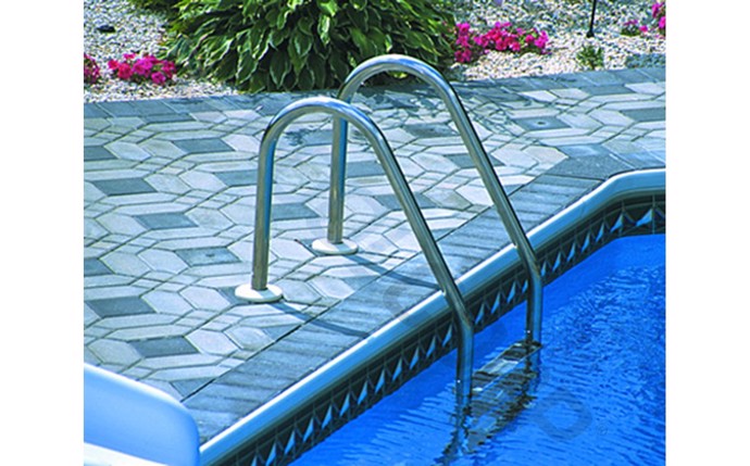 24" Vinyl Liner Ladder Econo